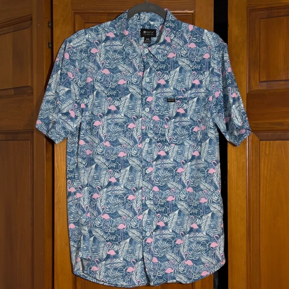 Matix Flamingo Print Button Down Shirt Mens M Blue Pink Tropical Vacation Beach